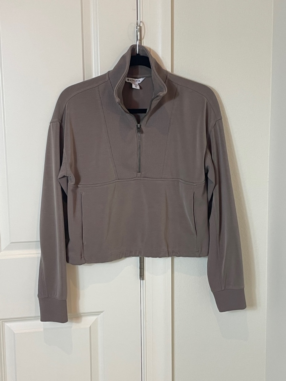 Athleta Cropped Seasoft Ribbed Quarter-Zip Pullover in Taupe